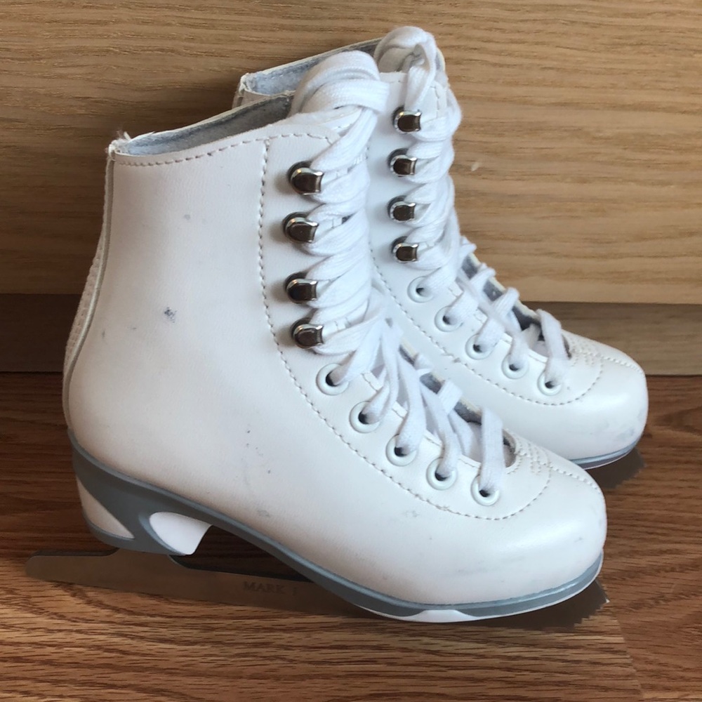 Jackson Ice Skates size 11J
